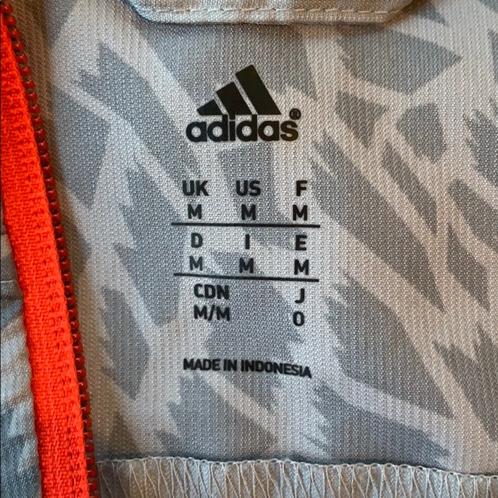 Adidas running jacket - Picture 3 of 3